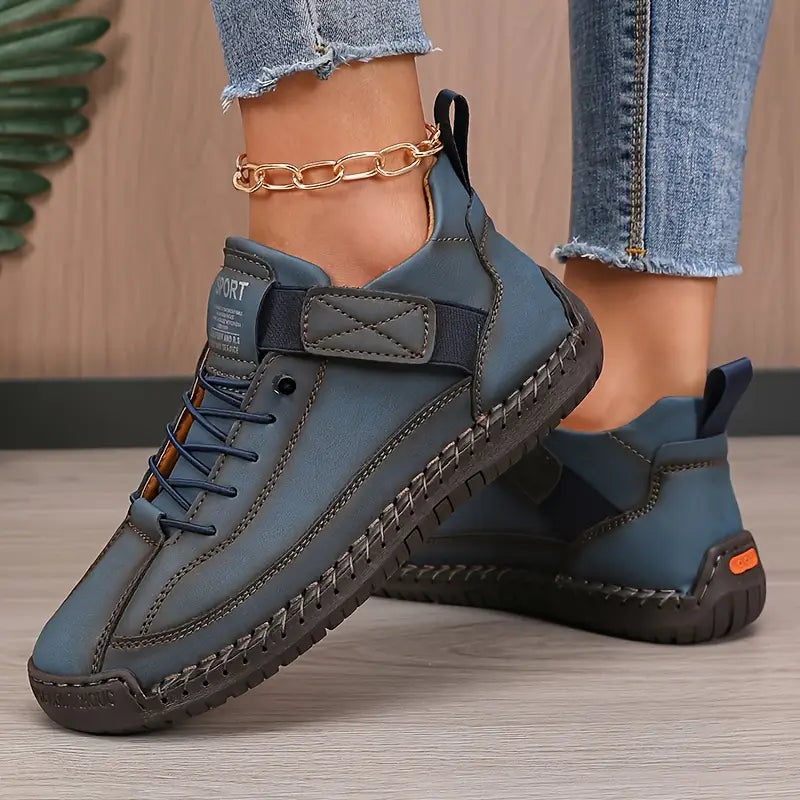 Zapatillas de mujer — suela acolchada con cordones — uso diario